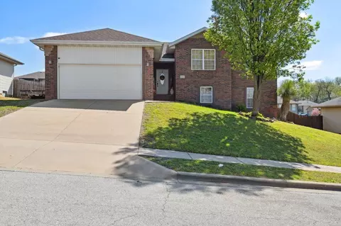 1424 S Nitro, Ozark, MO 65721 photo 1