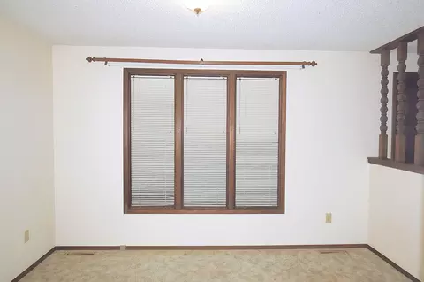 1910 S Kansas Ave, Springfield, MO 65807 photo 9