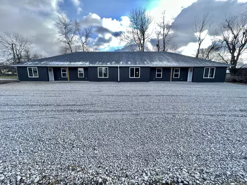 412 S Court St, Seymour, MO 65746