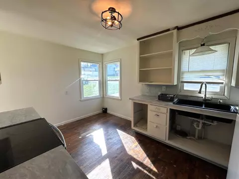 506 E Benton Ave, Ava, MO 65608 photo 9