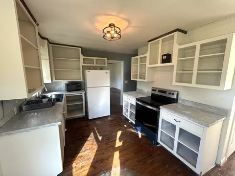 506 E Benton Ave, Ava, MO 65608 photo 8