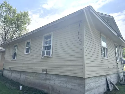 506 E Benton Ave, Ava, MO 65608 photo 5