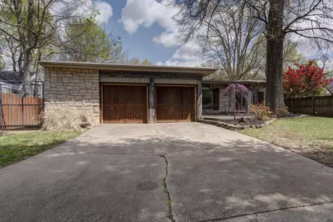 1166 S Holland Ave, Springfield, MO 65807 photo 5