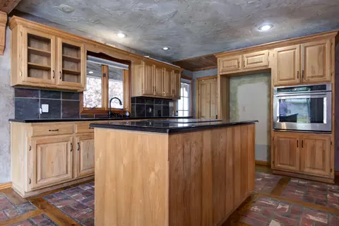 1166 S Holland Ave, Springfield, MO 65807 photo 11
