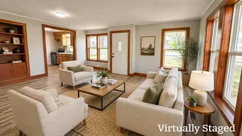 Living - 612 E Benton Ave, Ava, MO 65608 photo 2 of 3