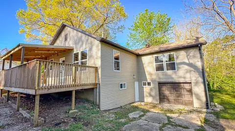 Exterior - 612 E Benton Ave, Ava, MO 65608 photo 3 of 7