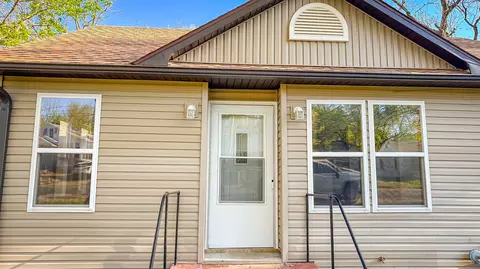 Exterior - 612 E Benton Ave, Ava, MO 65608 photo 2 of 7