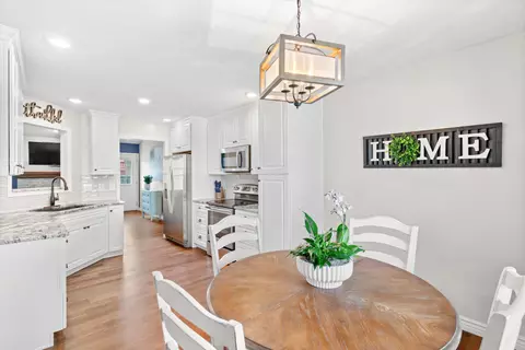 704 E Waterford Blvd, Ozark, MO 65721 photo 11
