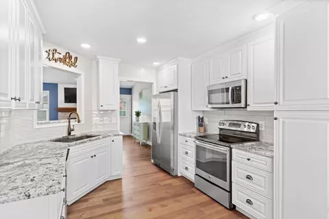 704 E Waterford Blvd, Ozark, MO 65721 photo 13
