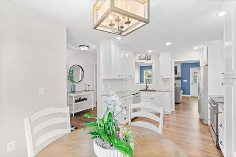 704 E Waterford Blvd, Ozark, MO 65721 photo 12