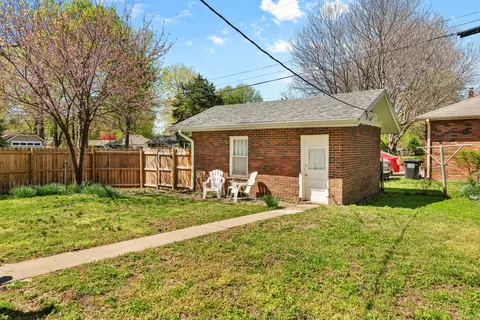 719 S Fremont Ave, Springfield, MO 65804 photo 32