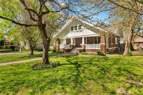 719 S Fremont Ave, Springfield, MO 65804 photo 2