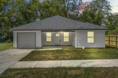 341 N Golden Ave, Springfield, MO 65802