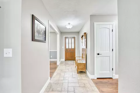 1203 N Forest Grove Ave, Springfield, MO 65802 photo 5