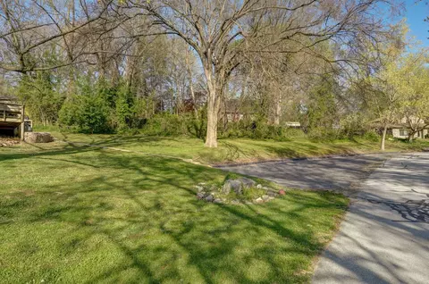 102 W Jay St, Ozark, MO 65721 photo 5