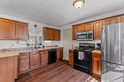 631 S Maple Ave, Republic, MO 65738 photo 9