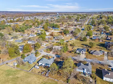 810 N 4th Ave, Ozark, MO 65721 photo 44