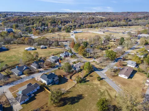 810 N 4th Ave, Ozark, MO 65721 photo 43