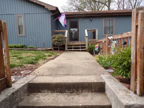 1305 N Fremont Rd, Ozark, MO 65721 photo 5
