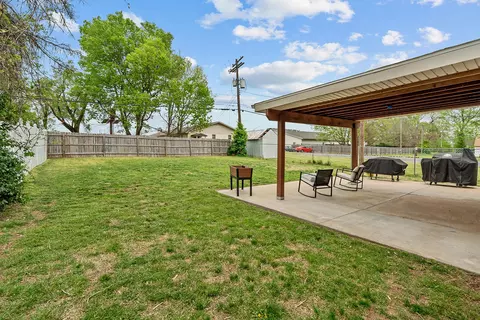 2843 W Water St, Springfield, MO 65802 photo 24