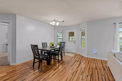 2843 W Water St, Springfield, MO 65802 photo 8