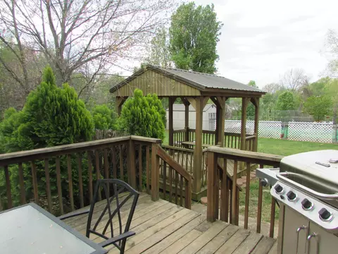 5740 S Jefferson Ave, Springfield, MO 65810 photo 2