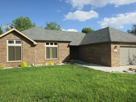 5740 S Jefferson Ave, Springfield, MO 65810 photo 1