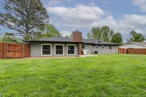 4525 S Mccullough Ave, Springfield, MO 65804 photo 34