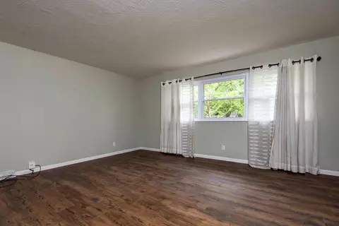 4525 S Mccullough Ave, Springfield, MO 65804 photo 7