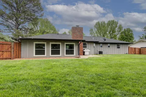 4525 S Mccullough Ave, Springfield, MO 65804 photo 37