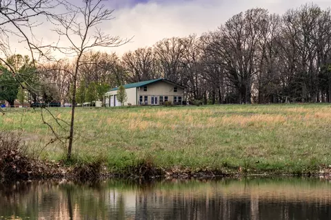 23935 E 1000th Rd, Humansville, MO 65674