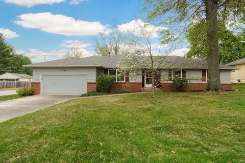 4542 S Holiday Ave, Springfield, MO 65810 photo 1