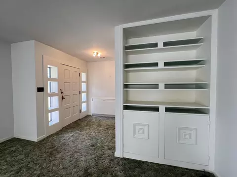 Entry Way - 848 Chestnut St, Thayer, MO 65791 photo 1 of 5