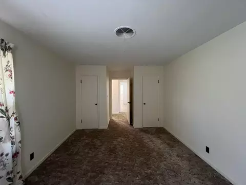 Bedroom - 848 Chestnut St, Thayer, MO 65791 photo 3 of 4