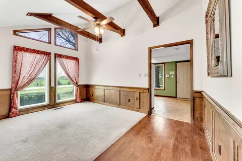 401 E Grant St, Clever, MO 65631 photo 10