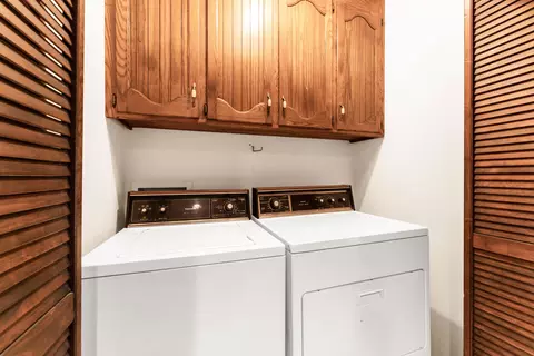 401 E Grant St, Clever, MO 65631 photo 19