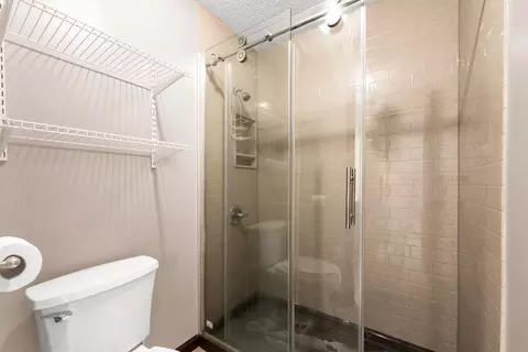 401 E Grant St, Clever, MO 65631 photo 18