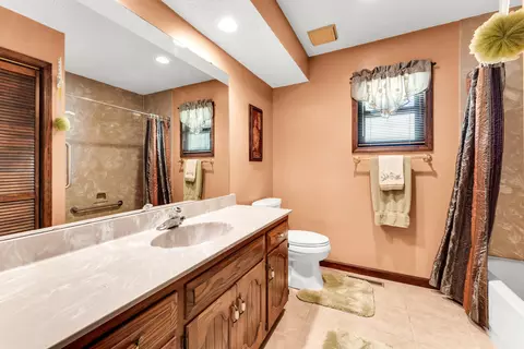 401 E Grant St, Clever, MO 65631 photo 15