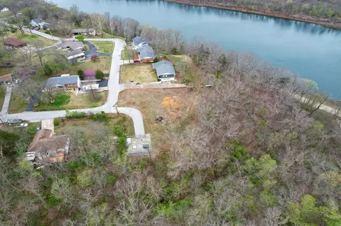 949 Wayland Dr, Forsyth, MO 65653 photo 2