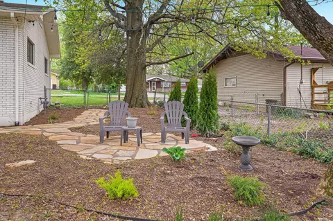 107 E Chrysler Ave, Clever, MO 65631 photo 27