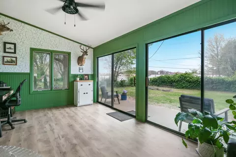 107 E Chrysler Ave, Clever, MO 65631 photo 23