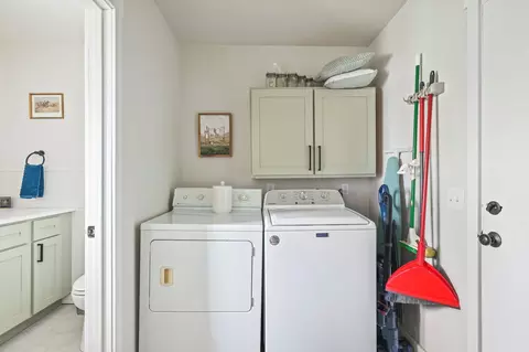 107 E Chrysler Ave, Clever, MO 65631 photo 13