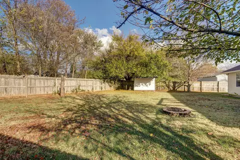 3875 W Glenwood St, Springfield, MO 65807 photo 32