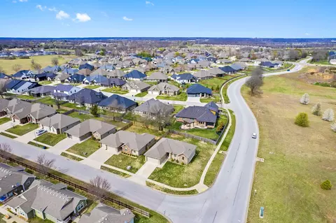 897 E Striper Dr, Nixa, MO 65714 photo 23