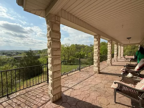 Exterior - 101 Cave Creek Rd, Thayer, MO 65791 photo 2 of 6