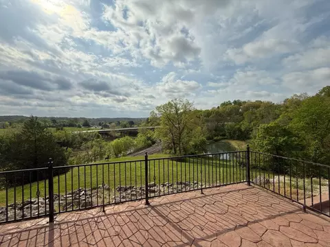 View/Area - 101 Cave Creek Rd, Thayer, MO 65791 photo 3 of 3