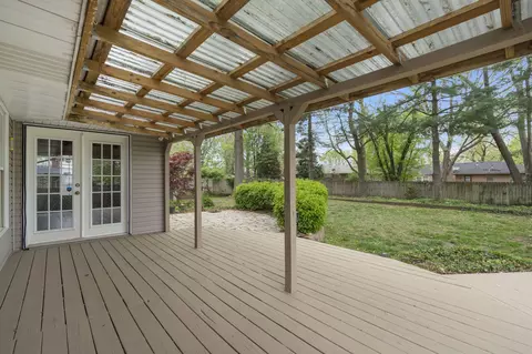 1324 E Richmond St, Springfield, MO 65804 photo 17