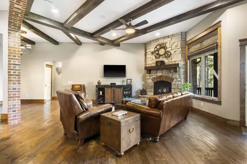 803 E Tracker Rd, Nixa, MO 65714 photo 8