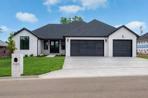 3800 W Broadmoor St, Springfield, MO 65807