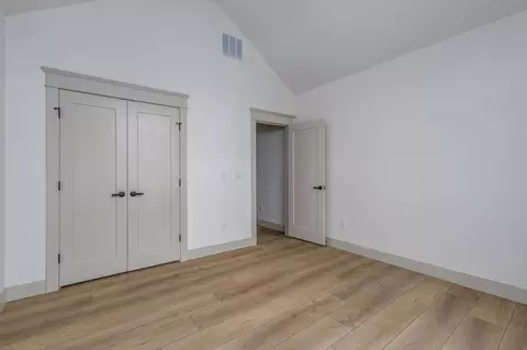 Bedroom - 3800 W Broadmoor St, Springfield, MO 65807 photo 4 of 7